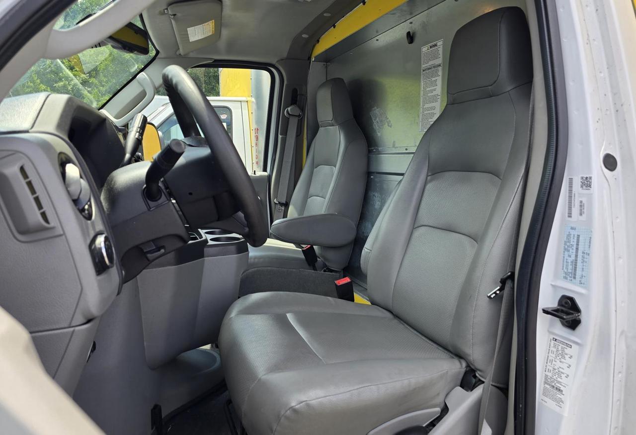 2023 Ford E-Series Cutaway E-350 DRW 16FT Box W/Roll-Up Door and Pull-Out Ramp Concord NC