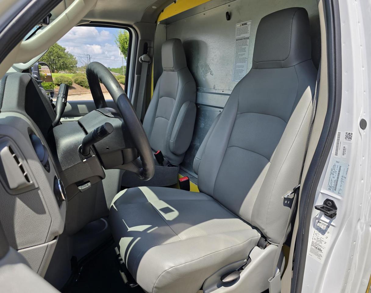 2023 Ford E-Series Cutaway E-350 DRW 16FT Box W/Roll-Up Door and Pull-Out Ramp Concord NC
