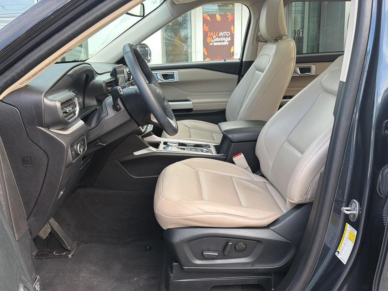 2023 Ford EXPLORER XLT 4WD Gaithersburg MD