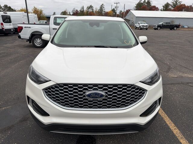 2023 Ford Edge Pine River MN