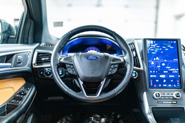 2023 Ford Edge AWD Titanium Leather Roof Nav BCam Red Deer AB