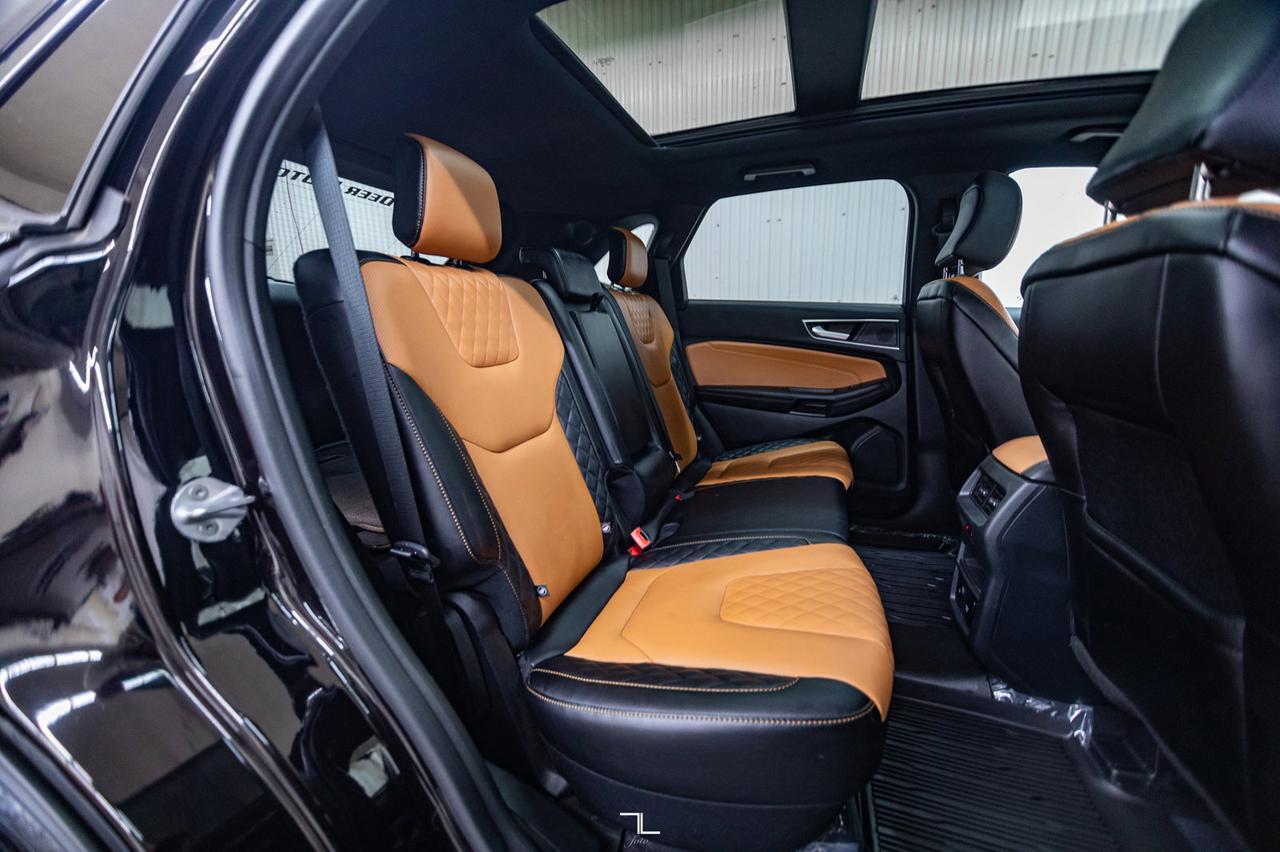 2023 Ford Edge AWD Titanium Leather Roof Nav BCam Red Deer AB