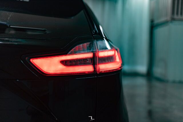 2023 Ford Edge AWD Titanium Leather Roof Nav BCam Red Deer AB