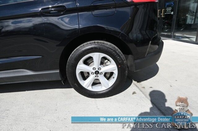 2023 Ford Edge SE / AWD / Premium Cloth Seats / Lane Departure & Blind Spot Alert / Apple CarPlay & Android Auto / Bluetooth / Back Up Camera / Keyless Entry & Start / Auto High Beam Headlights / 28 MPG / 1-Owner Anchorage AK