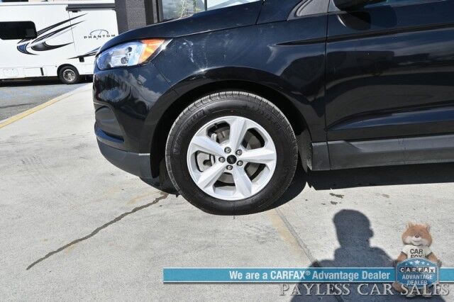 2023 Ford Edge SE / AWD / Premium Cloth Seats / Lane Departure & Blind Spot Alert / Apple CarPlay & Android Auto / Bluetooth / Back Up Camera / Keyless Entry & Start / Auto High Beam Headlights / 28 MPG / 1-Owner Anchorage AK