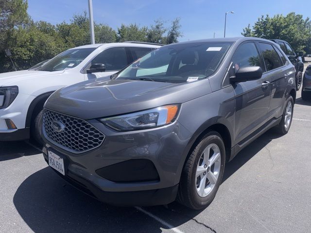 2023 Ford Edge SE