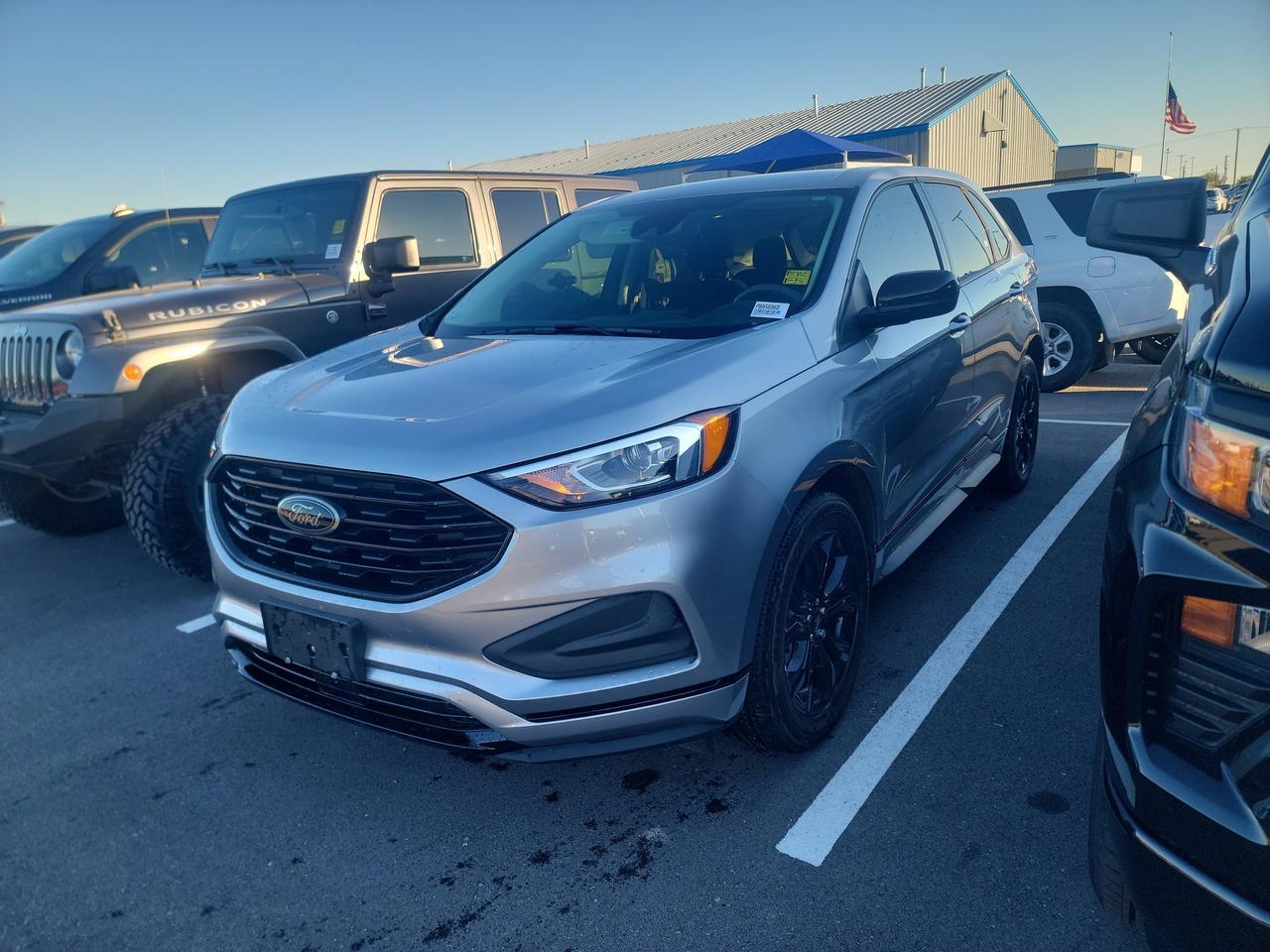 2023 Ford Edge SE