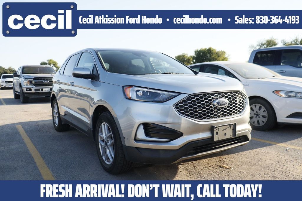 2023 Ford Edge