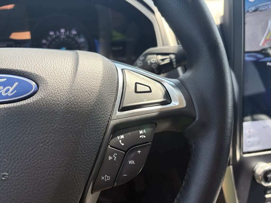 2023 Ford Edge SEL Hondo TX