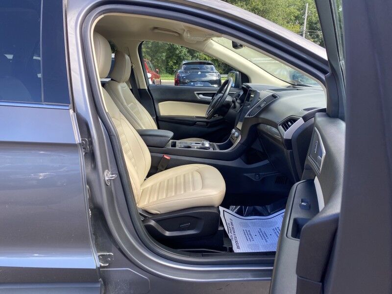 2023 Ford Edge SEL Bristol  PA