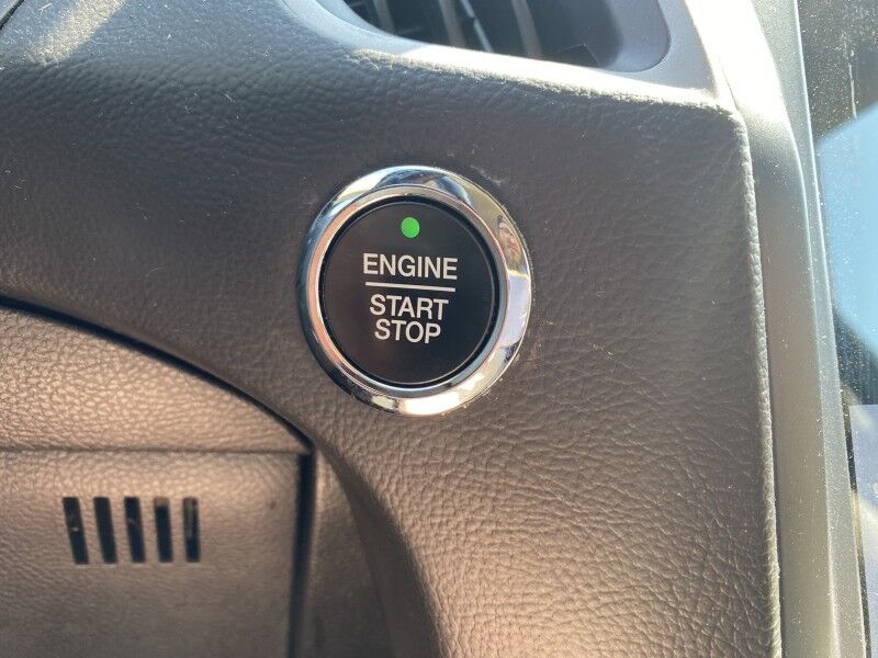 2023 Ford Edge SEL Bristol  PA