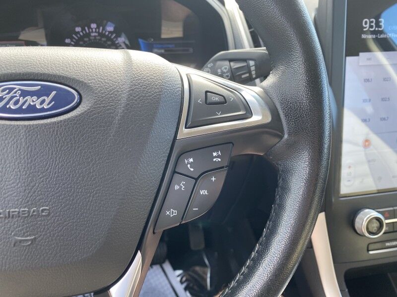 2023 Ford Edge SEL Bristol  PA