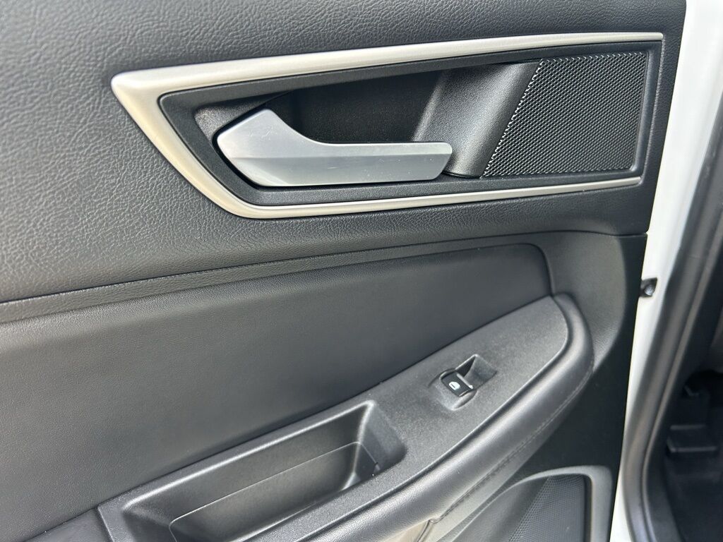 2023 Ford Edge SEL Crestwood KY