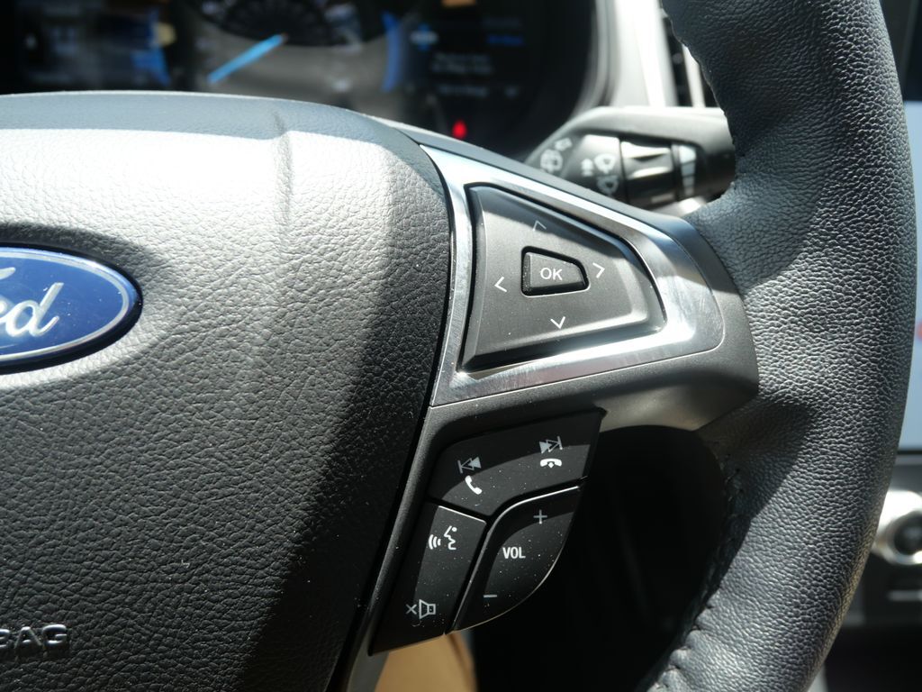2023 Ford Edge SEL Mt Pleasant MI