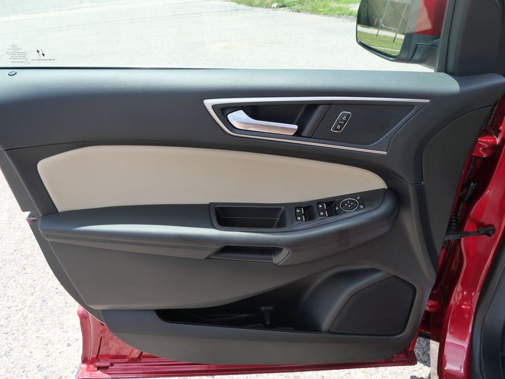2023 Ford Edge SEL Mt Pleasant MI