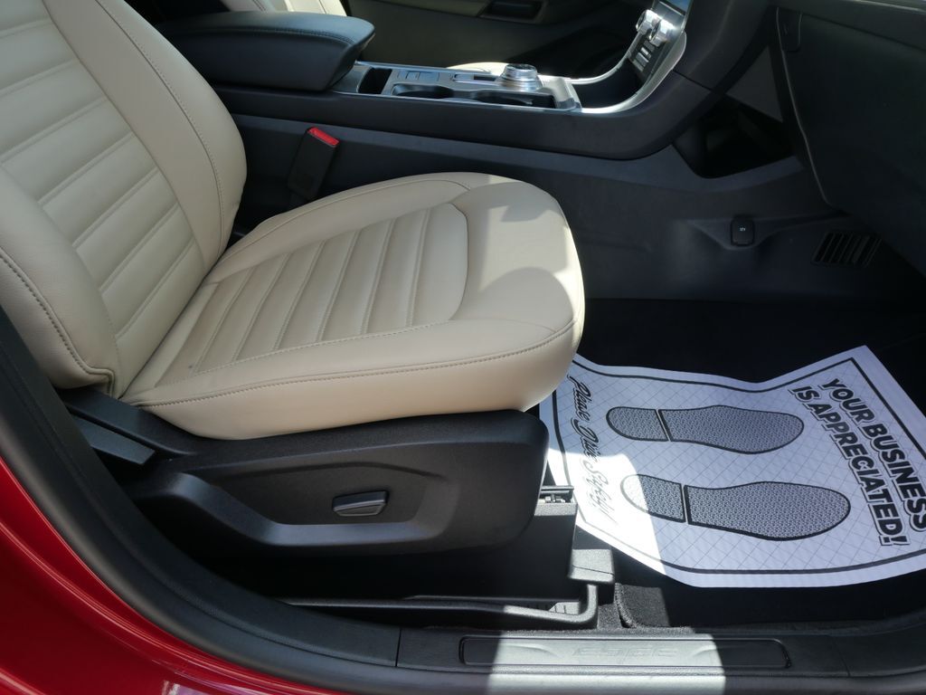 2023 Ford Edge SEL Mt Pleasant MI