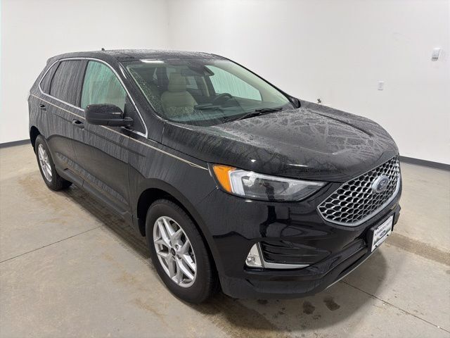 2023 Ford Edge SEL Pine River MN