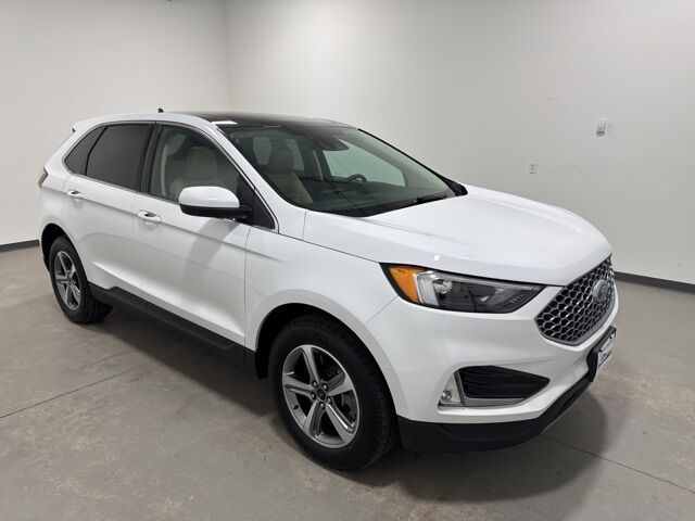 2023 Ford Edge SEL Pine River MN