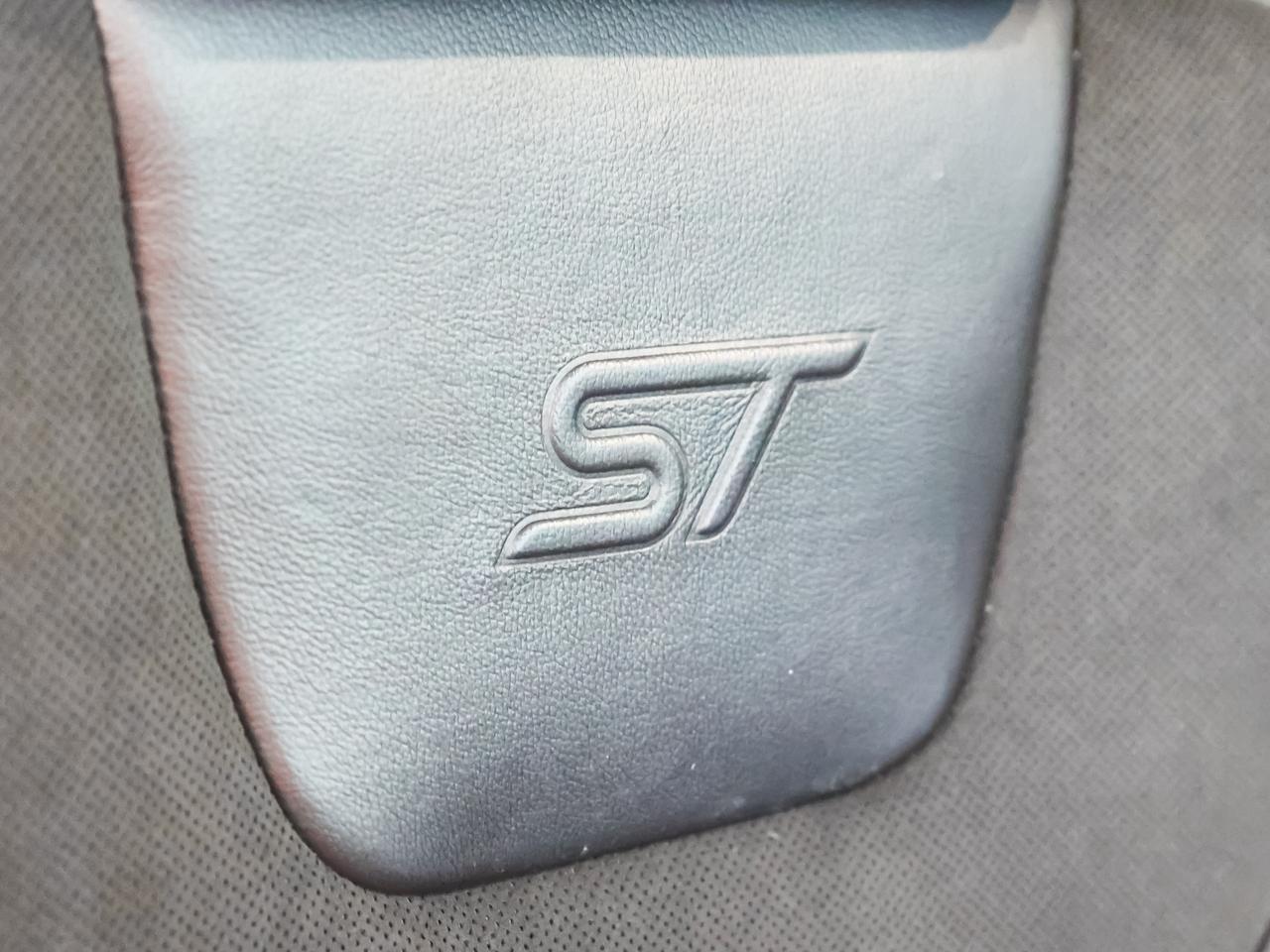 2023 Ford Edge ST AWD Cranberry PA