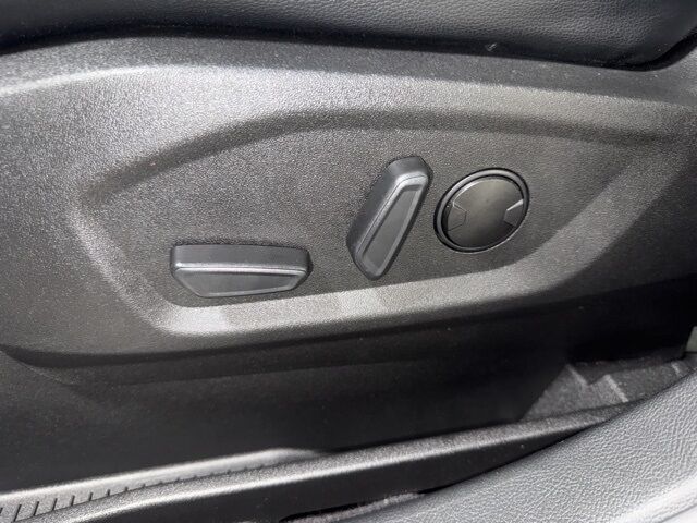 2023 Ford Edge ST Line Pine River MN