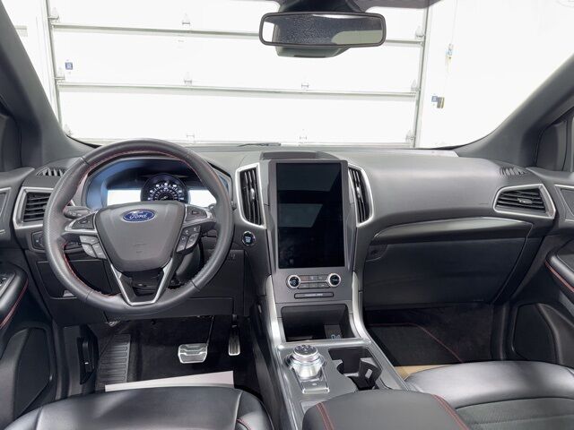 2023 Ford Edge ST Line Pine River MN