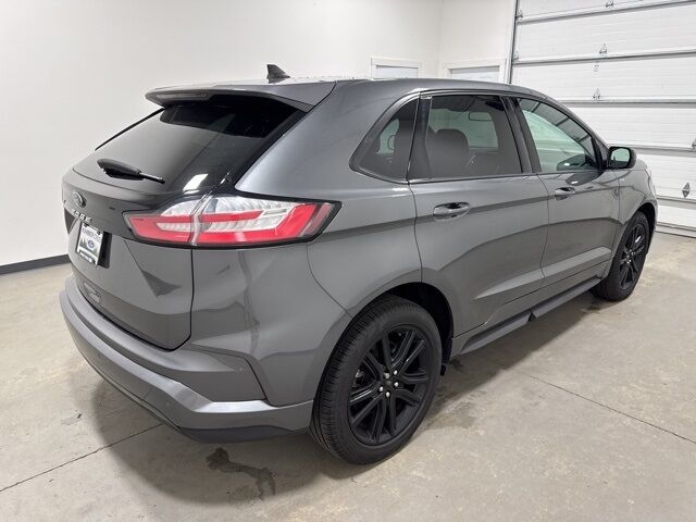 2023 Ford Edge ST Line Pine River MN