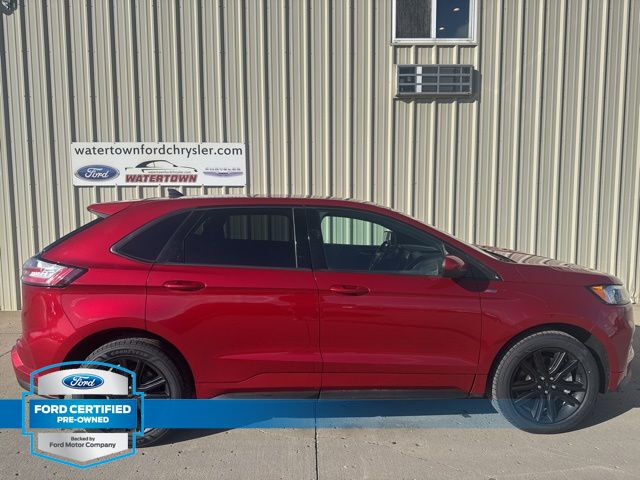 2023 Ford Edge ST Line