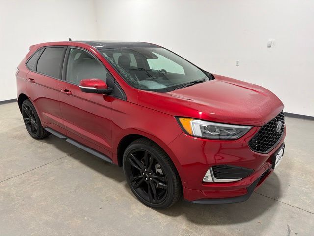 2023 Ford Edge ST Pine River MN