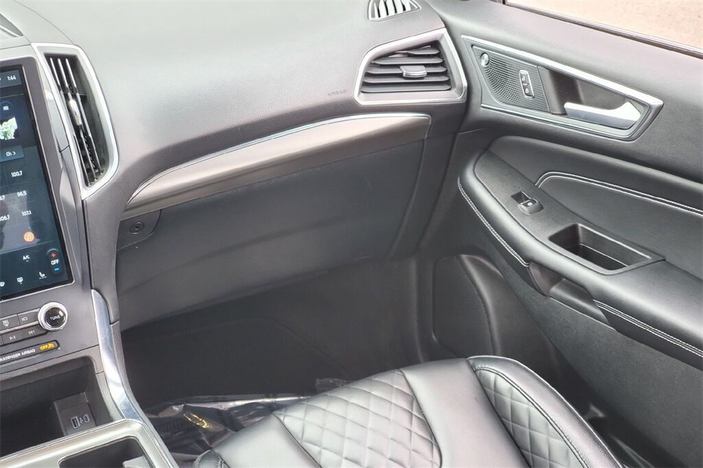 2023 Ford Edge Titanium Hondo TX