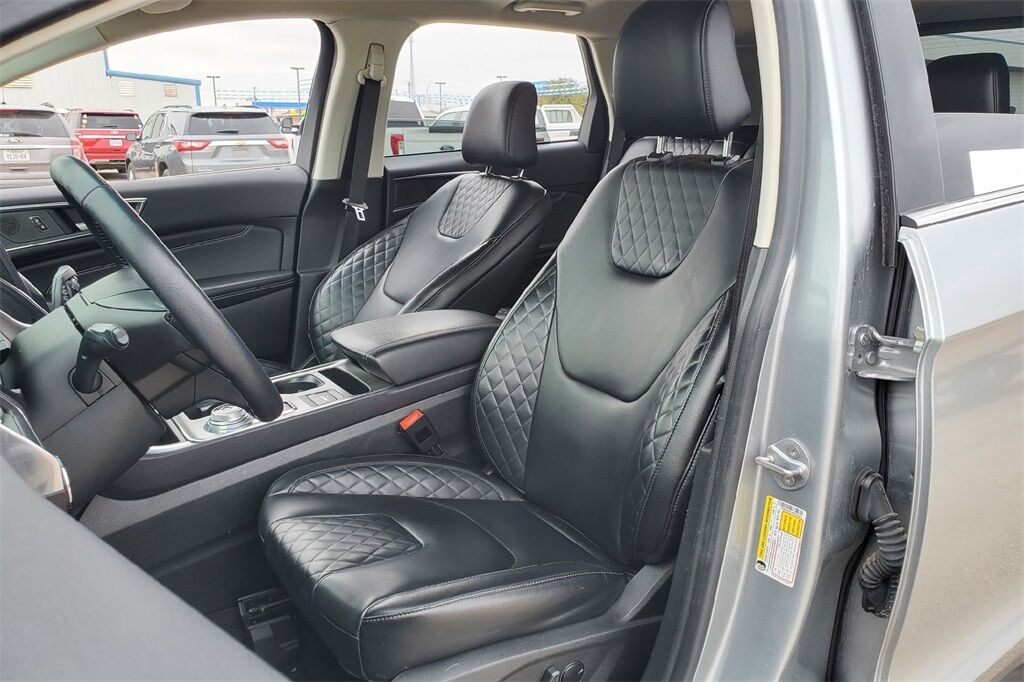 2023 Ford Edge Titanium Hondo TX