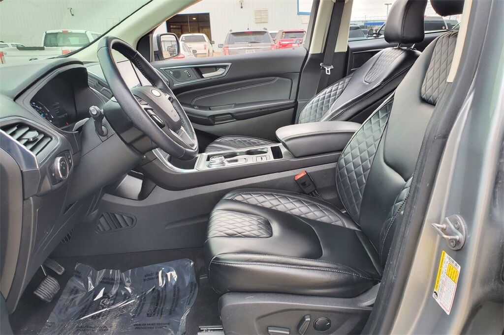 2023 Ford Edge Titanium Hondo TX