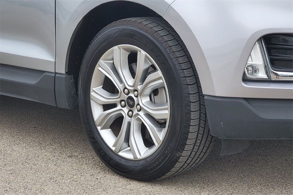 2023 Ford Edge Titanium Hondo TX