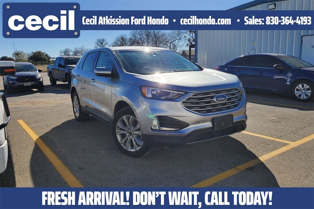 2023 Ford Edge Titanium