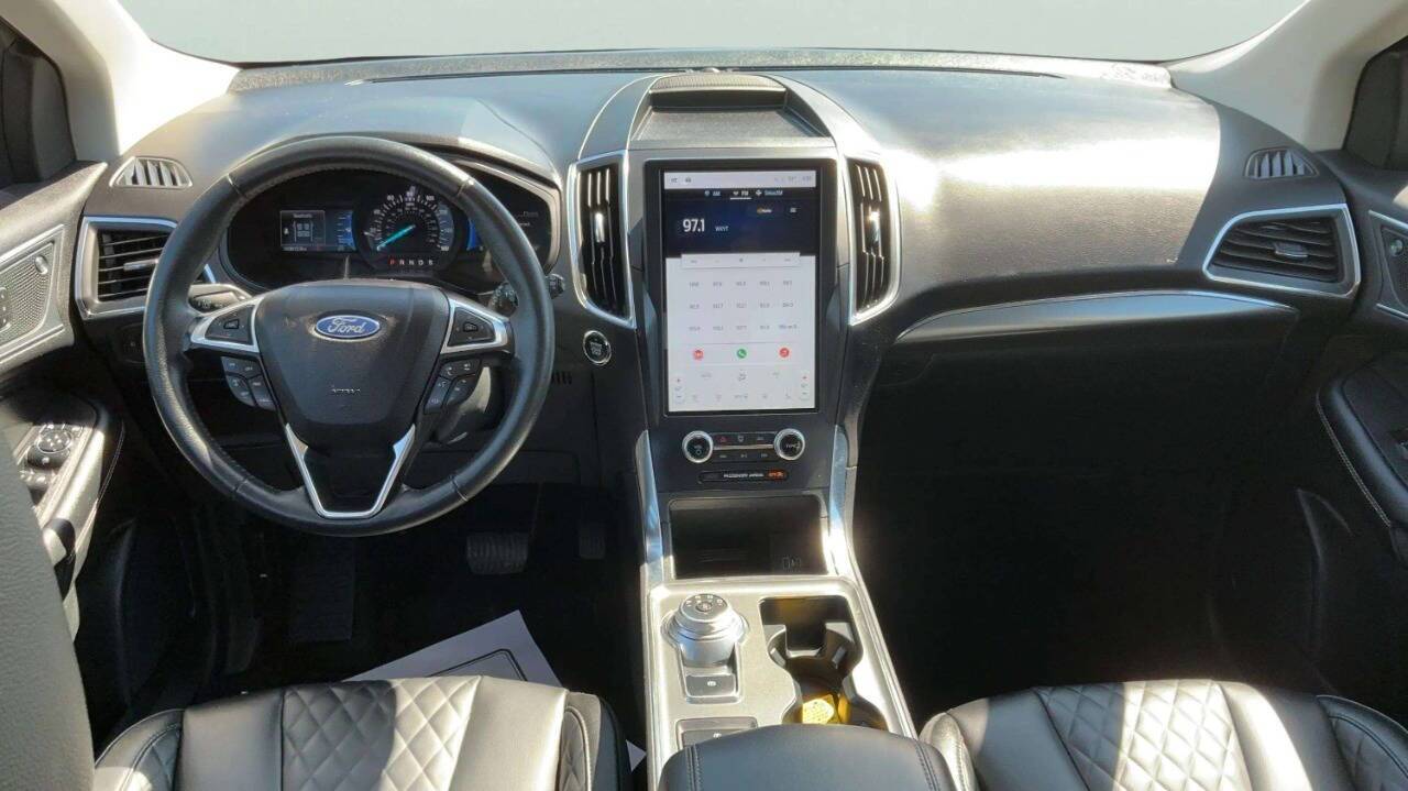 2023 Ford Edge Titanium AWD 4dr Crossover Chesterfield MI