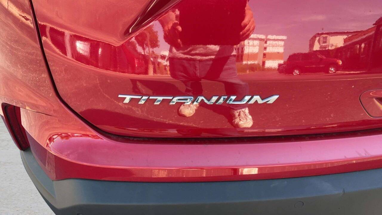 2023 Ford Edge Titanium AWD 4dr Crossover Chesterfield MI