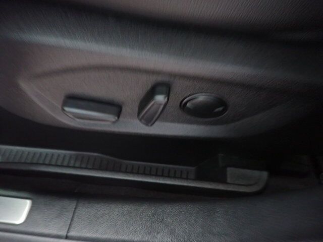 2023 Ford Edge Titanium AWD LEATHER SUNROOF Listowel ON