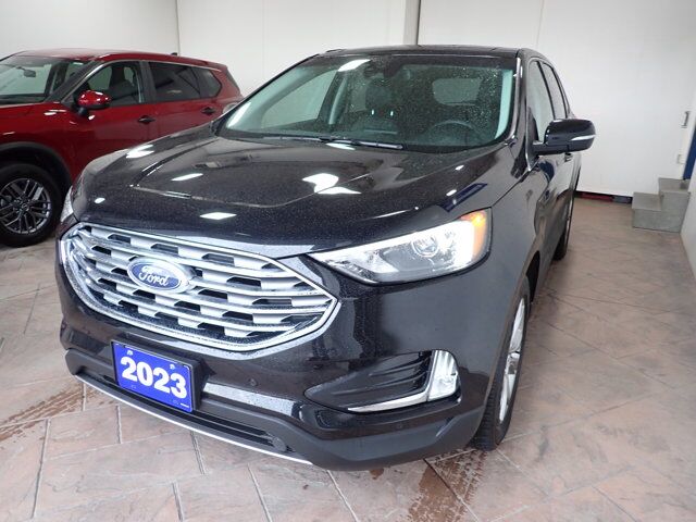 2023 Ford Edge Titanium AWD LEATHER SUNROOF Listowel ON