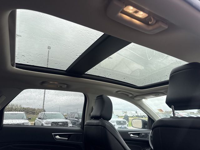 2023 Ford Edge Titanium Random Lake WI