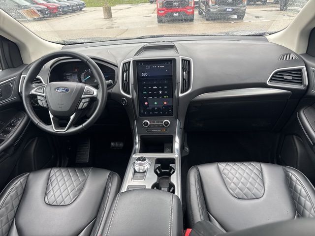 2023 Ford Edge Titanium Random Lake WI