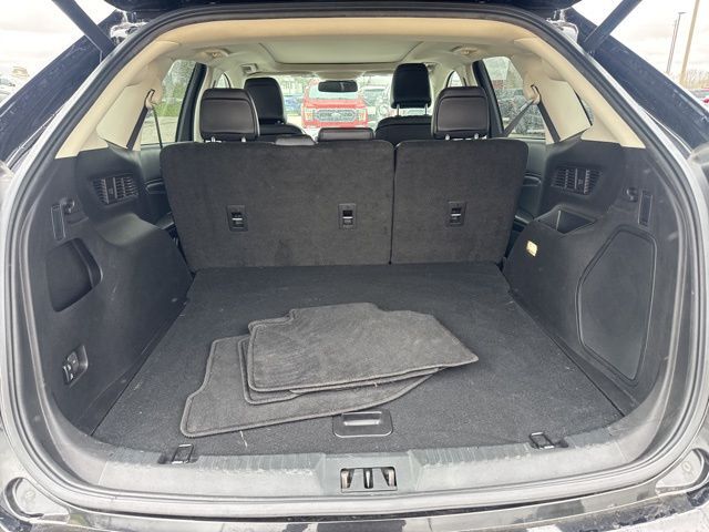 2023 Ford Edge Titanium Random Lake WI