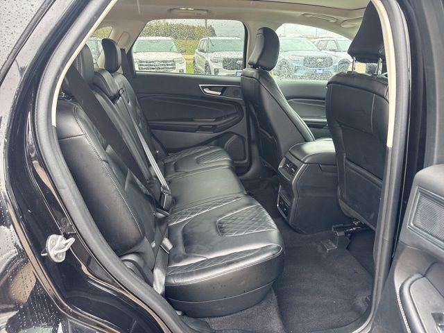 2023 Ford Edge Titanium Random Lake WI