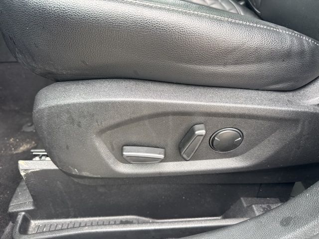 2023 Ford Edge Titanium Random Lake WI