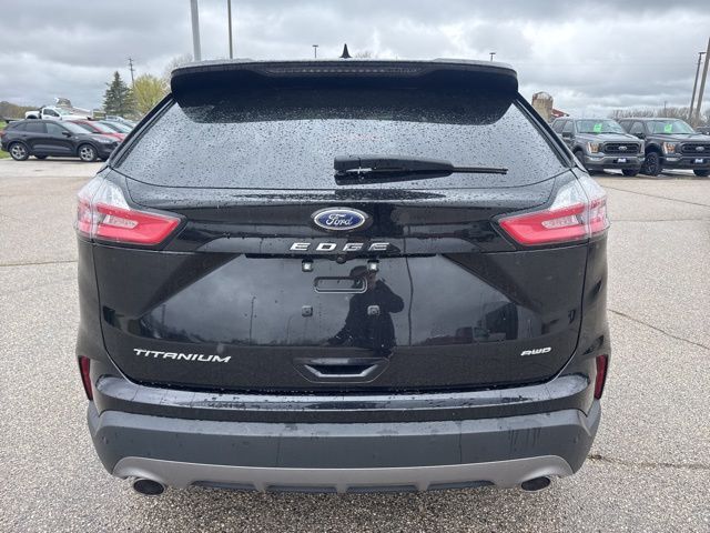 2023 Ford Edge Titanium Random Lake WI