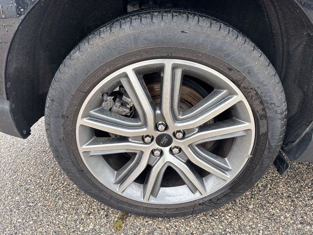 2023 Ford Edge Titanium Random Lake WI