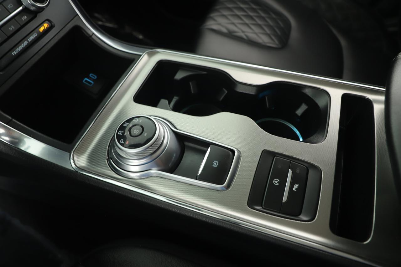 2023 Ford Edge Titanium New Braunfels TX