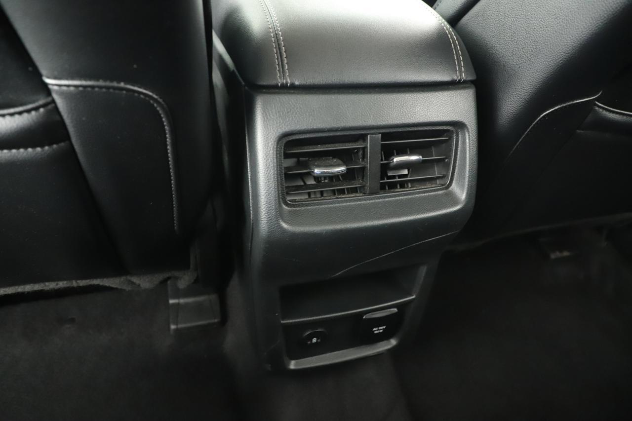 2023 Ford Edge Titanium New Braunfels TX