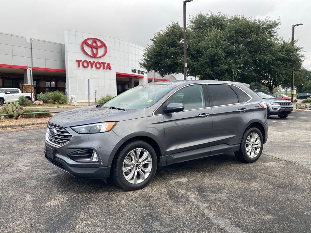 2023 Ford Edge Titanium