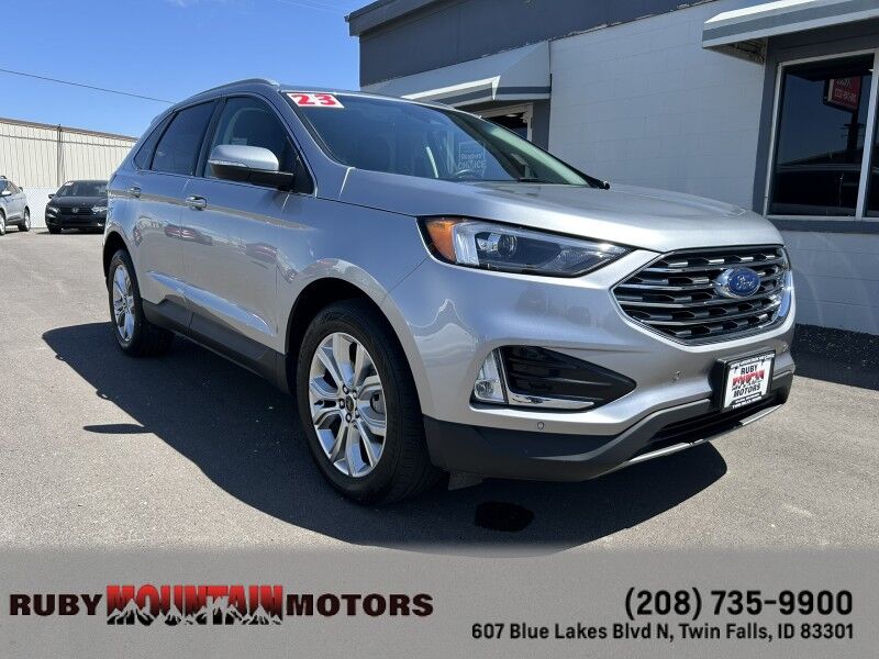 2023 Ford Edge Titanium