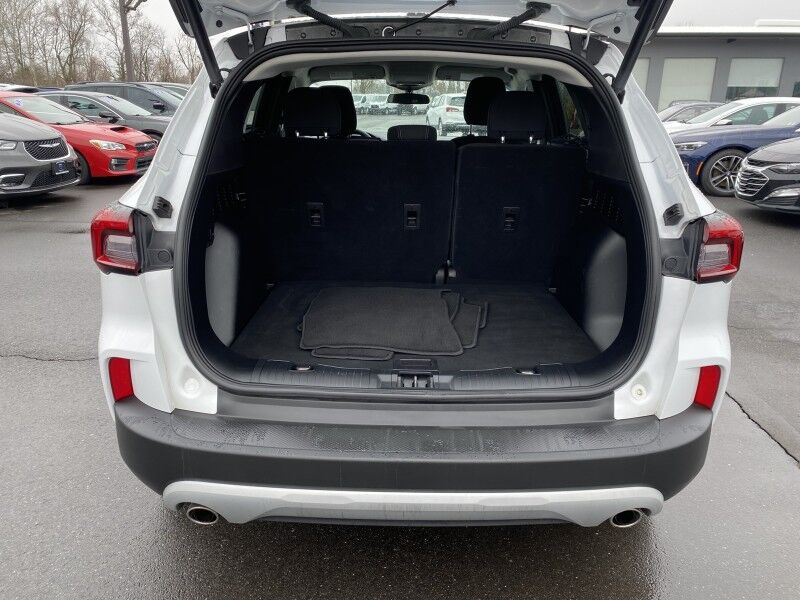 2023 Ford Escape Active Bristol  PA