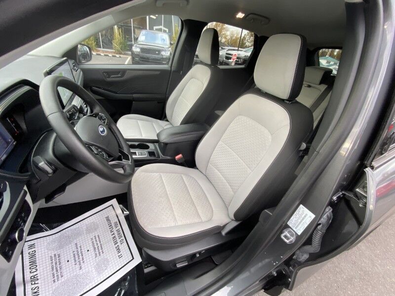 2023 Ford Escape Active Bristol  PA